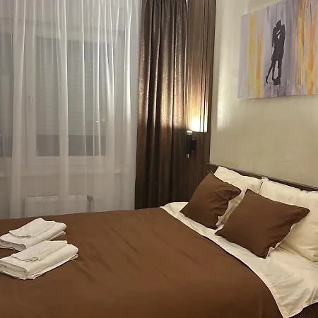 Lux Park Novi Διαμέρισμα