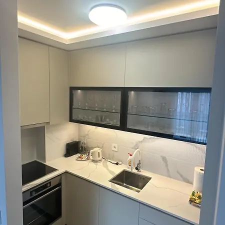 Lux Park Novi Apartment *