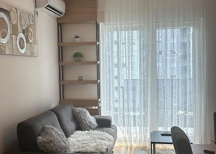 Lux Park Novi Apartman *
